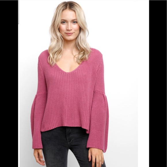 Free People Sweaters - FREE PEOPLE Damsel Pullover Bell Sleeve Sweater